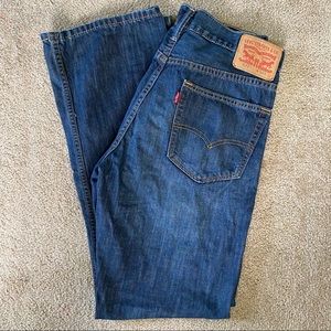 527 Levi’s
